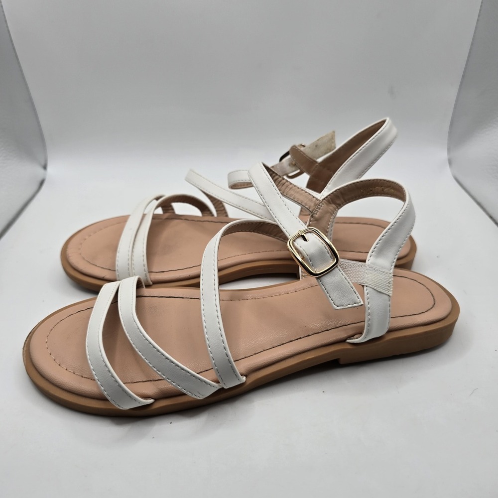PNRITA Women's White Flat Sandals Ankle Strap Buckle Casual Summer Shoes Size 4